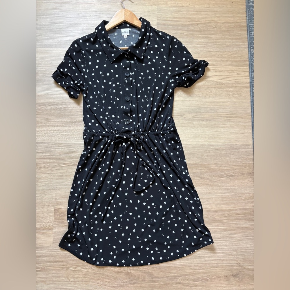 Kaileigh Black Dress with White Mini Floral Print